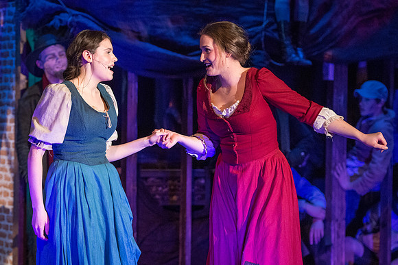 oliver_wintermusical18_us2_dburns_5916