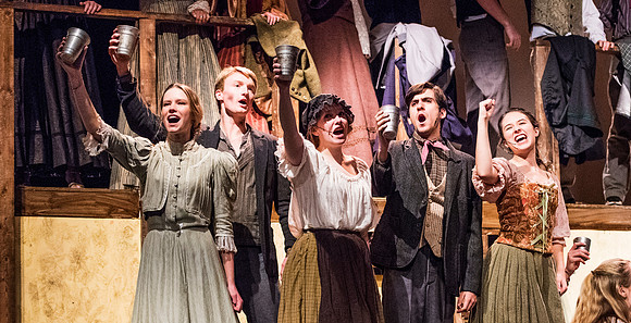 oliver_wintermusical18_us2_dburns_6395