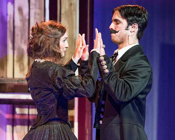 oliver_wintermusical18_us2_dburns_5331