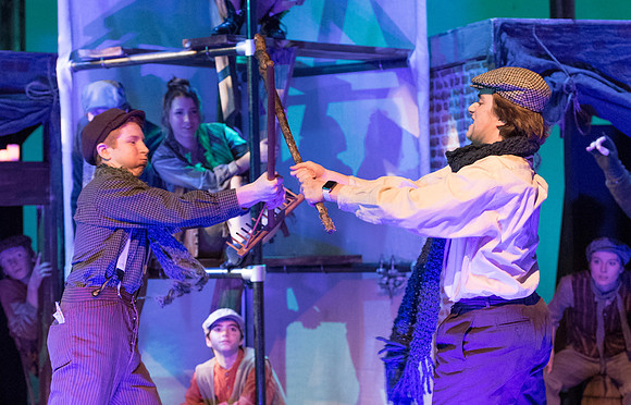 oliver_wintermusical18_us2_dburns_5646