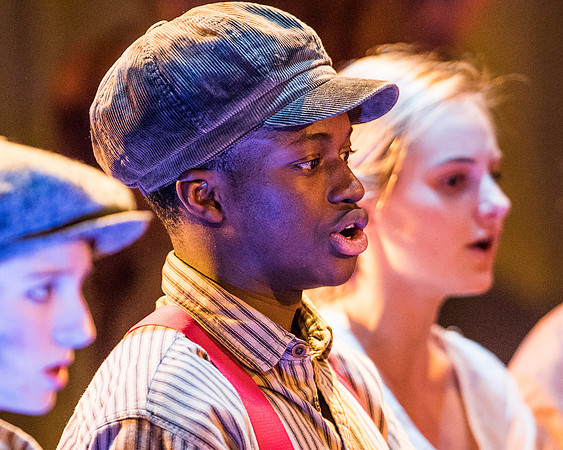 oliver_wintermusical18_us1_dburns_3933