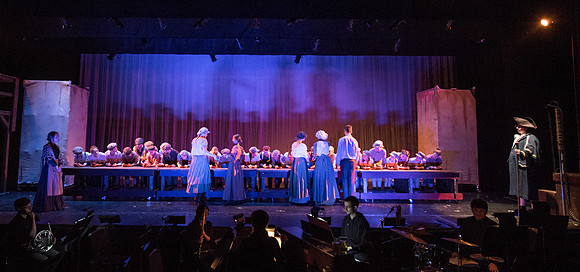 oliver_wintermusical18_us1_dburns_3579