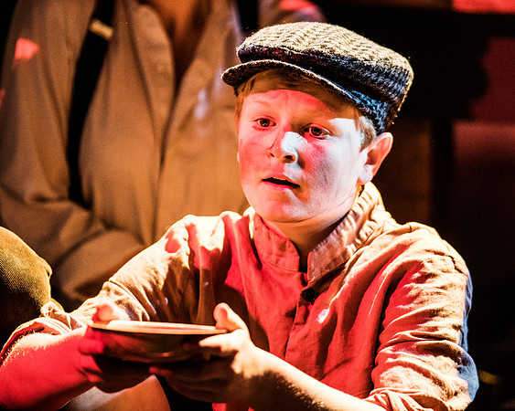 oliver_wintermusical18_us1_dburns_3964