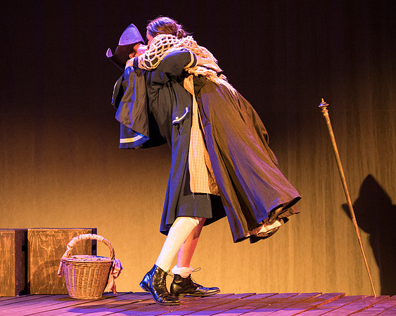 oliver_wintermusical18_us2_dburns_5125
