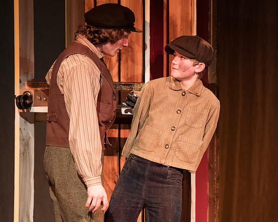 oliver_wintermusical18_us2_dburns_5397