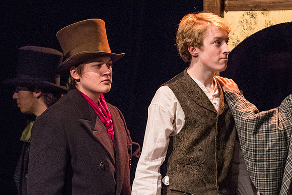 oliver_wintermusical18_us2_dburns_6261