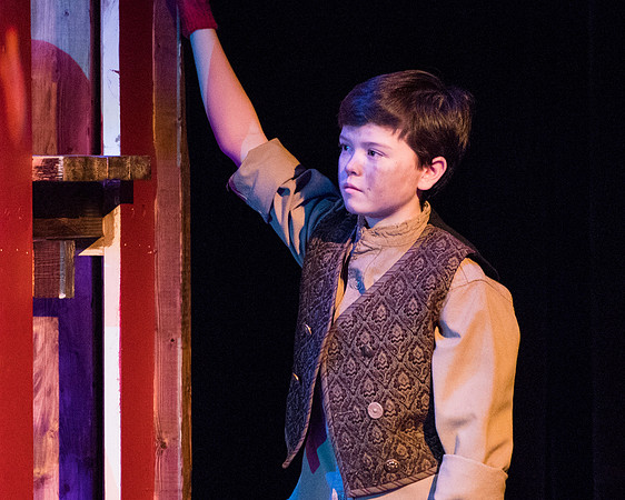oliver_wintermusical18_us2_dburns_6155