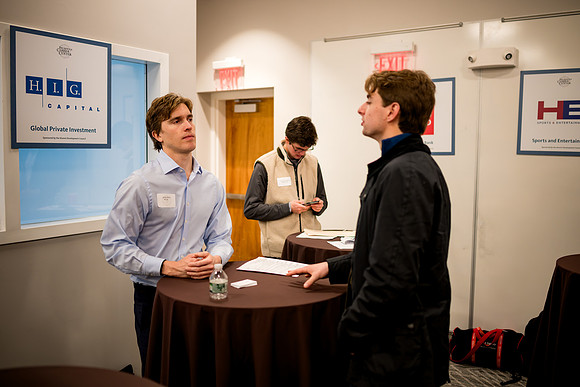 careercenter_tablenetworking24_ah_0135