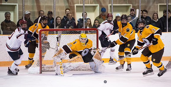 hockey_2017-03-04_dburns_3504