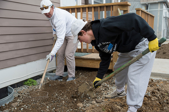 commserv16_habitatforhumanity_mg_6860