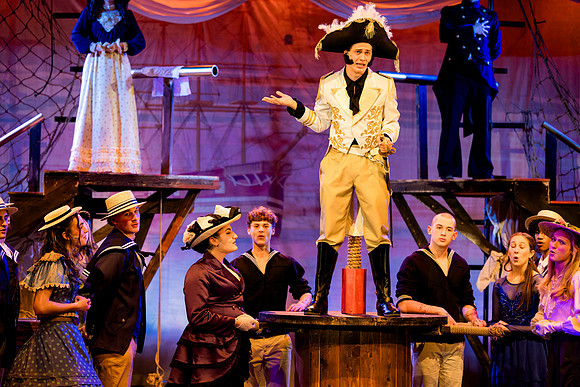 hmspinafore_springmusical25_sat2_us_ah_0239