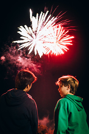 hc18_bonfireworks_jk_3914