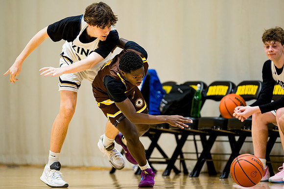 basketball_jv_2024-12-17_ah_0132