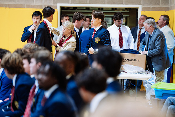 firstday24_assembly_jk_4556