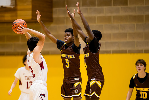 basketball_jv_2024-120-07_ah_0105