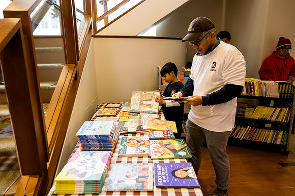 alumni_adc_toydrive23_horizons_ah_0024