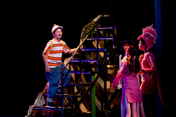 findingnemojr_musical23_thu_ms_ah_0092