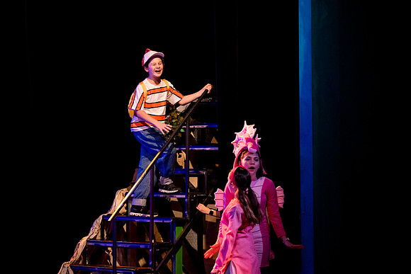findingnemojr_musical23_thu_ms_ah_0094
