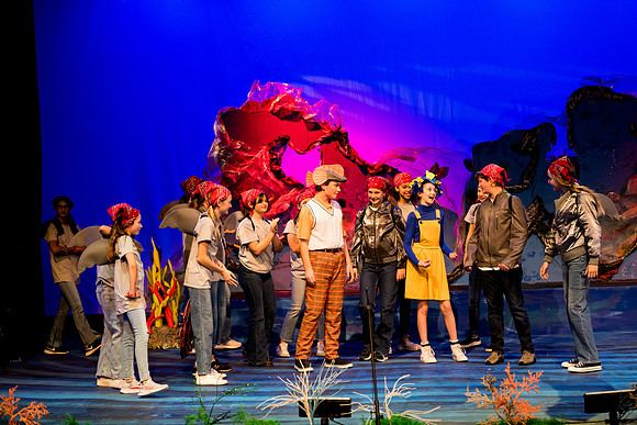 findingnemojr_musical23_thu_ms_ah_0112
