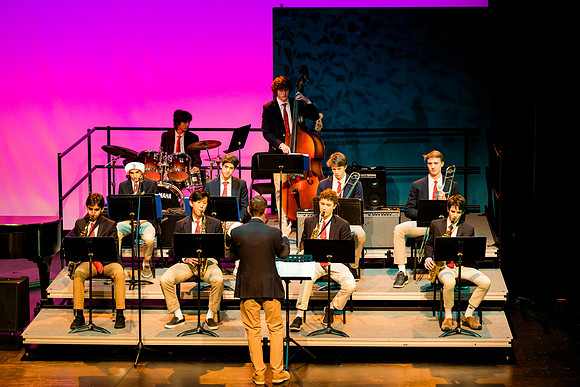 holidayconcert23_us_ah_0007