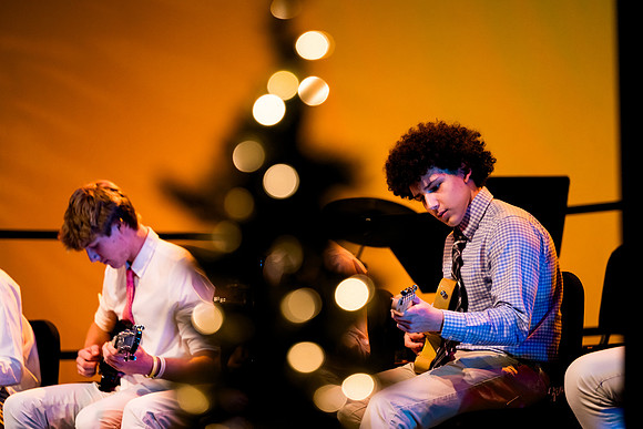 holidayconcert23_us_ah_0057