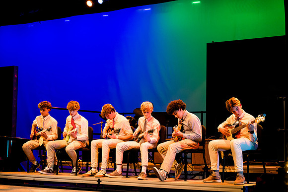 holidayconcert23_us_ah_0068