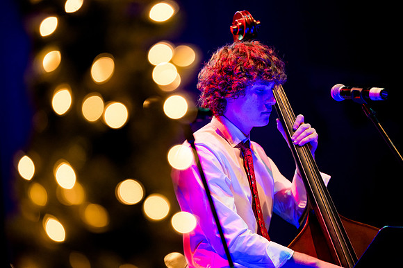 holidayconcert23_us_ah_0071