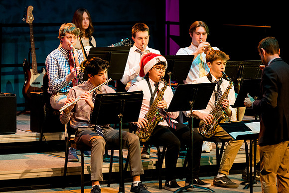 holidayconcert23_us_ah_0088
