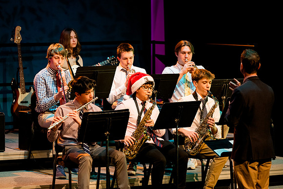 holidayconcert23_us_ah_0093