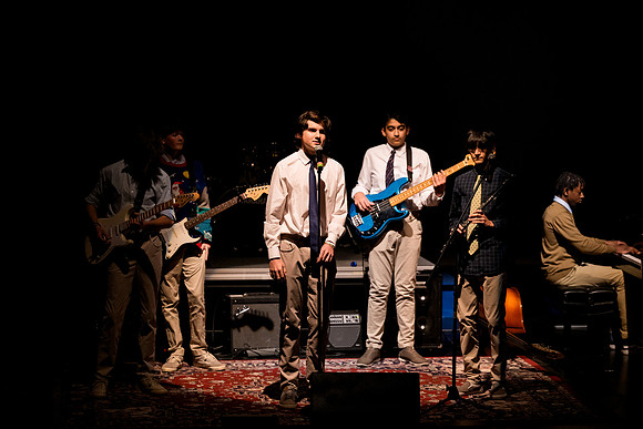 holidayconcert23_us_ah_0105
