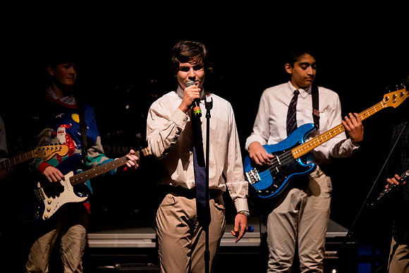 holidayconcert23_us_ah_0107