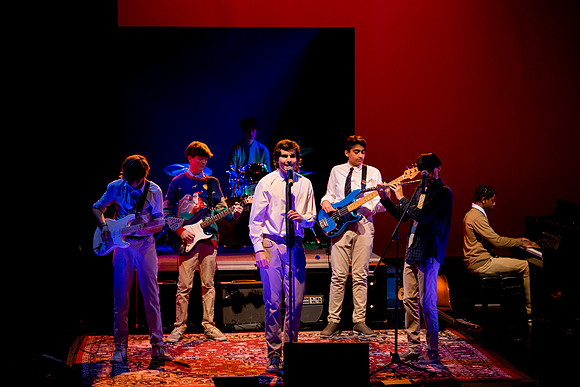 holidayconcert23_us_ah_0108