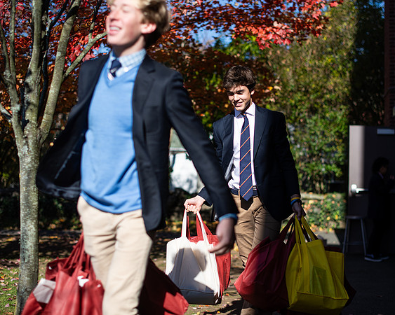 thanksgiving_fooddrive23_us_wkl_7890
