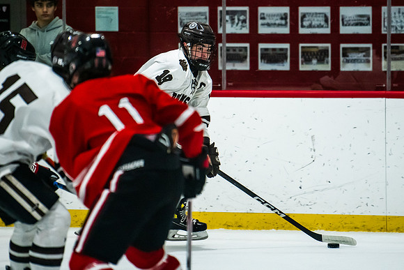 hockey_2023-12-15_bh_5380