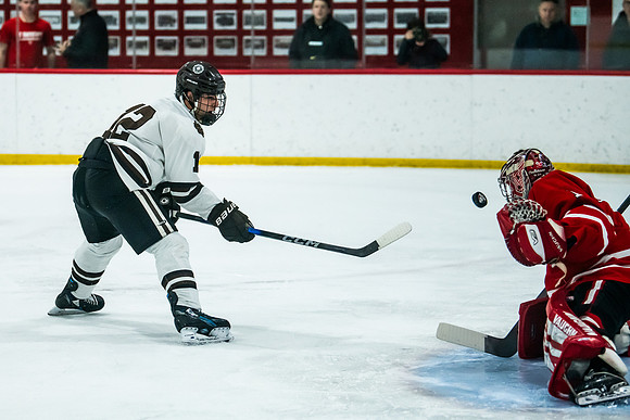 hockey_2023-12-15_bh_5405