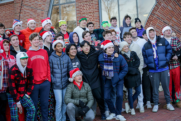 holiday_handshake23_jfess2_1113