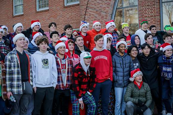 holiday_handshake23_jfess2_1117
