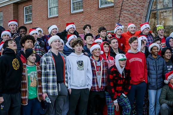 holiday_handshake23_jfess2_1118