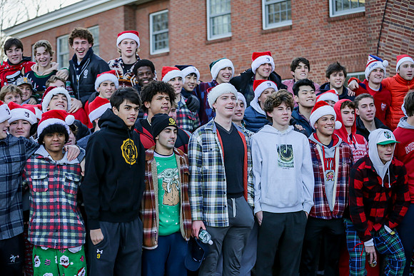 holiday_handshake23_jfess2_1120