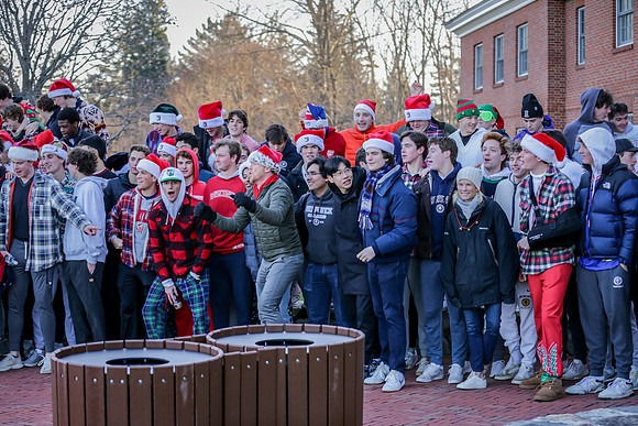 holiday_handshake23_jfess2_1152