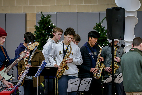 holidayassembly23_jfess2_1210