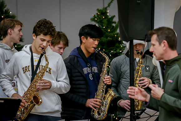 holidayassembly23_jfess2_1214