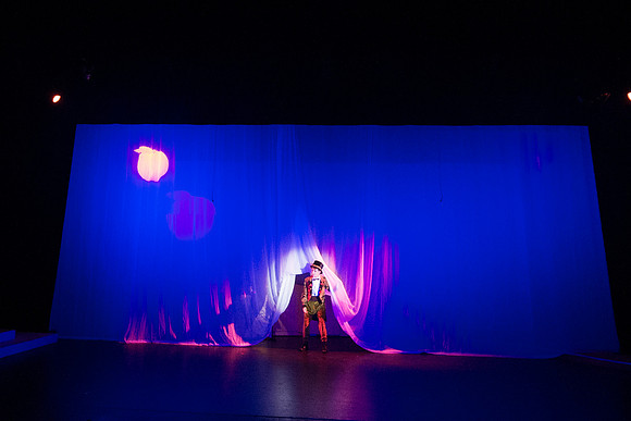 jamesgiantpeach_ms_dburns_0929