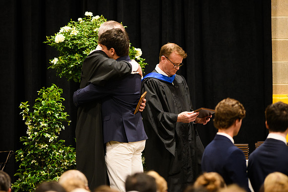 graduation25_diploma_wkl1_4673