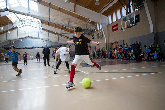soccer_gr4 faculty18_mkras_0133