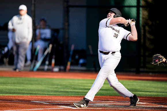 baseball_jv_2025-04-15_ah_0118