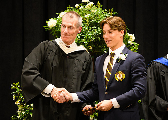 graduation25_diploma_wkl1_5036