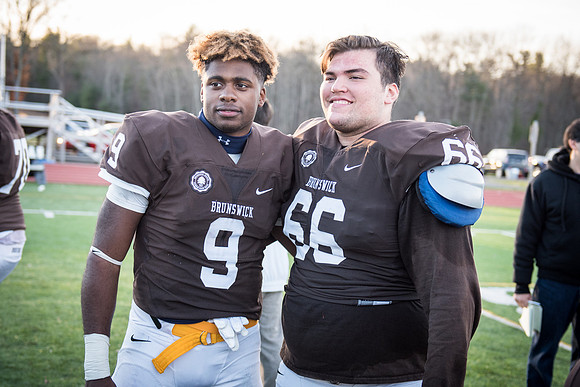 football_nepsac15_wkl_1097
