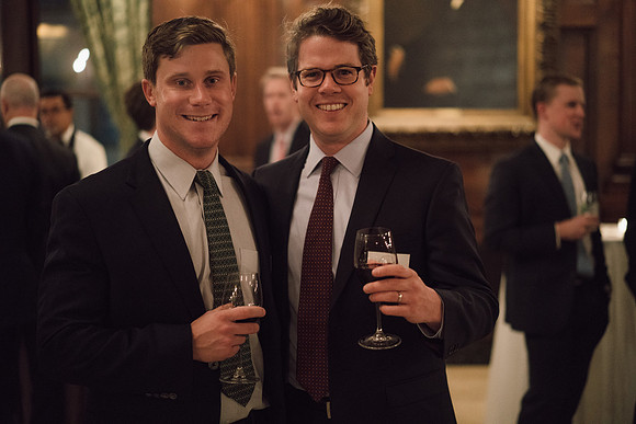 alumni_holidayparty15_25mb_jk_4351