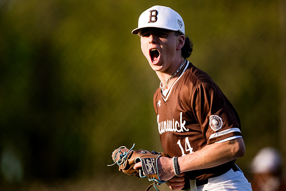 baseball_2025-05-01_ah_0309